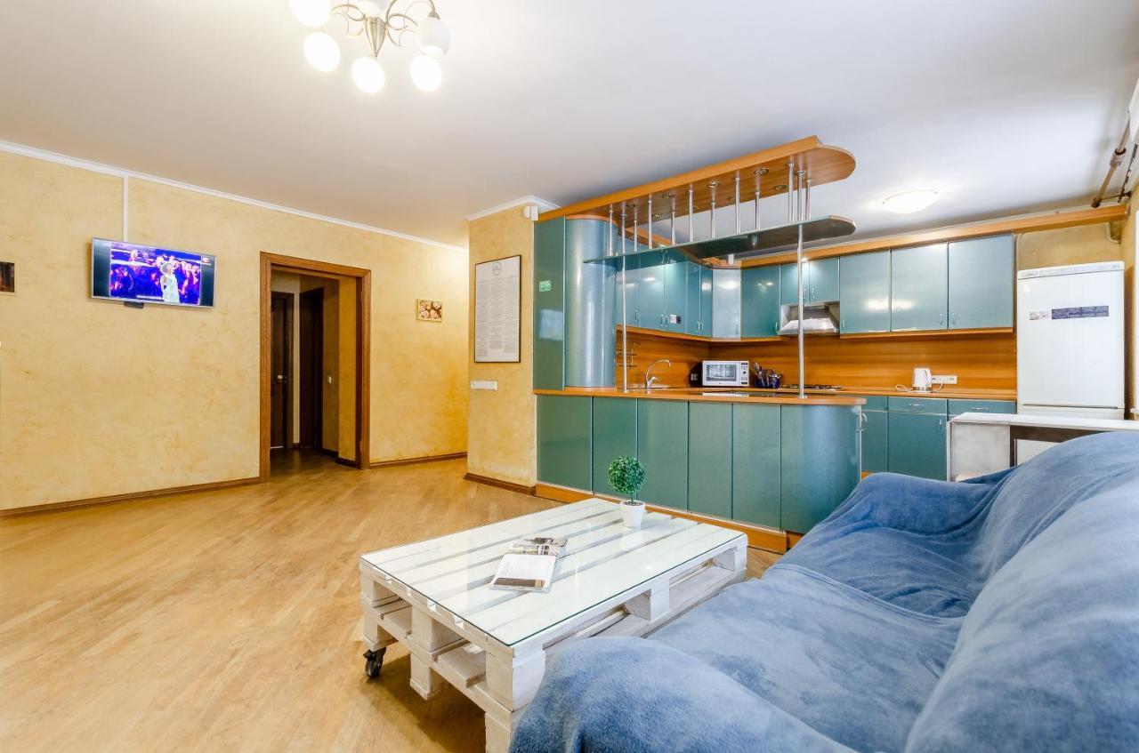 Sun City Hostel 3 Kyiv Exterior foto